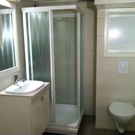 Private In A Shared * Trondheim